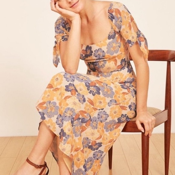 REFORMATION Dresses & Skirts - REFORMATION Floral Scoop Neck Tie Sleeves Amsterdam Boho Dress Size 4